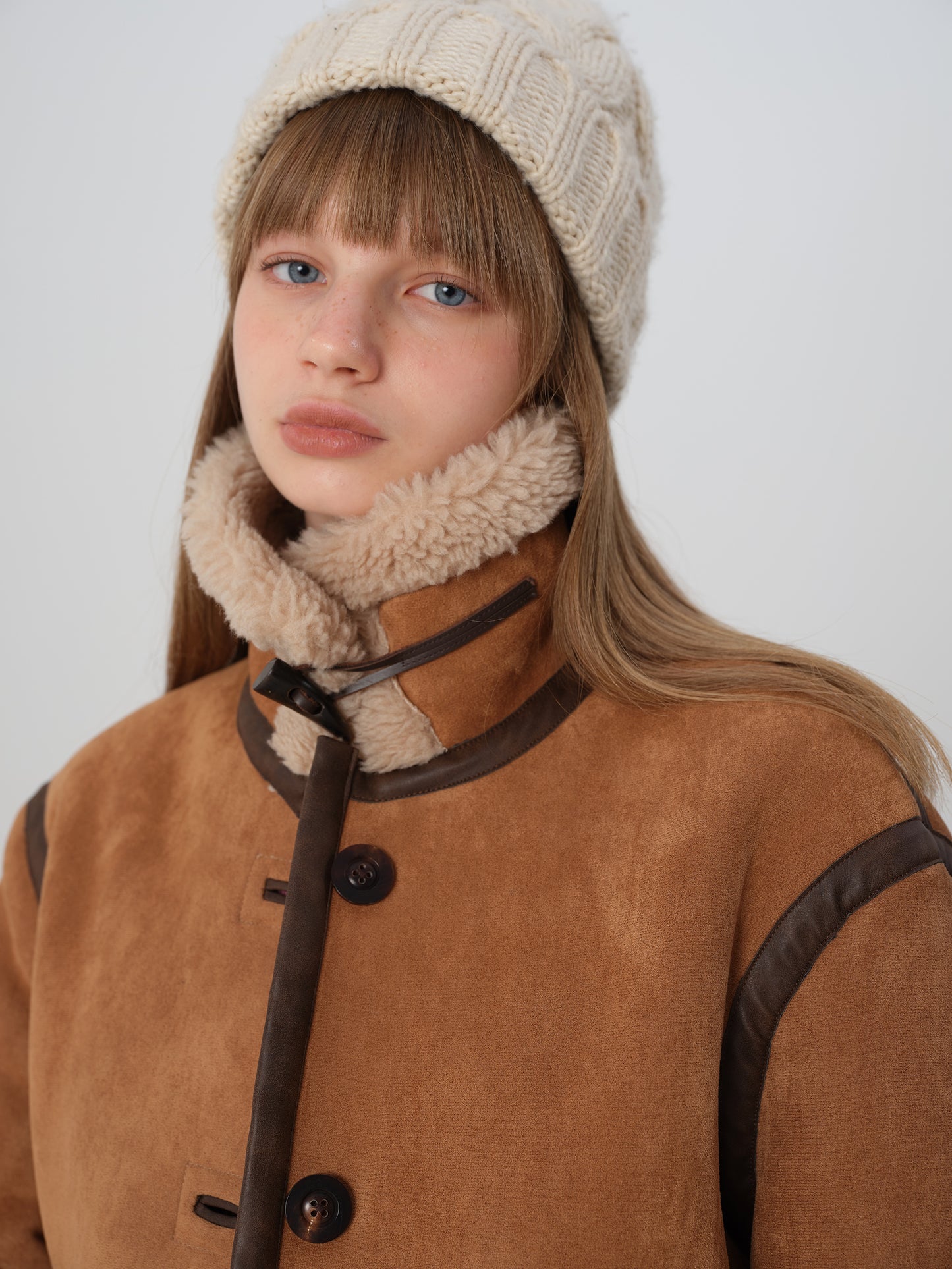 韓国ファッション SELCA-リバーシブル ボアコート-2023aw-ou49-02