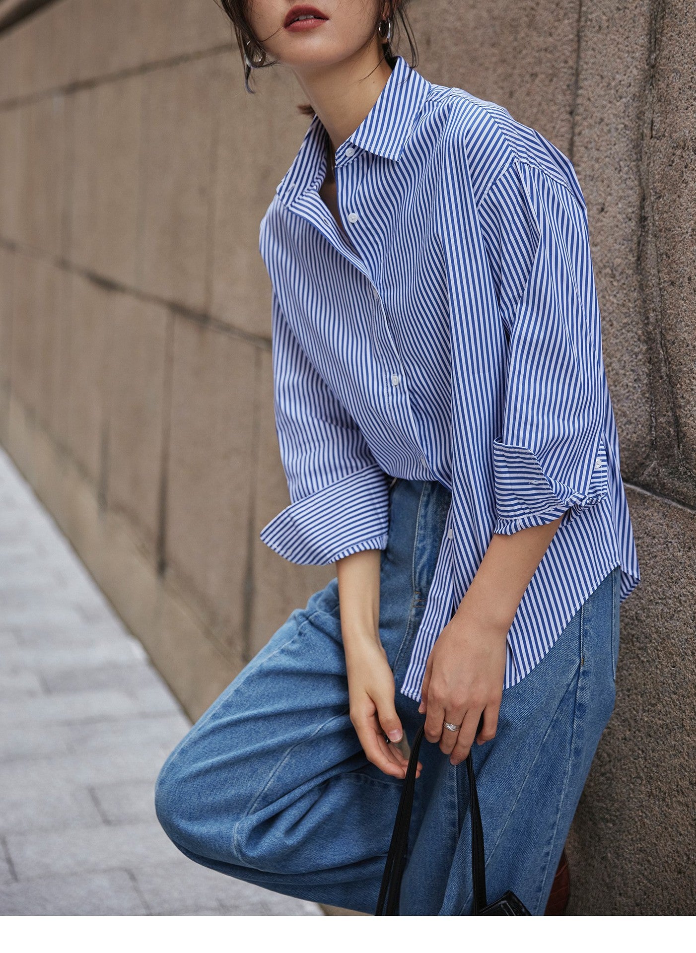 韓国ファッション SELCA-ブルーストライプシャツ-2024ss-0064-09