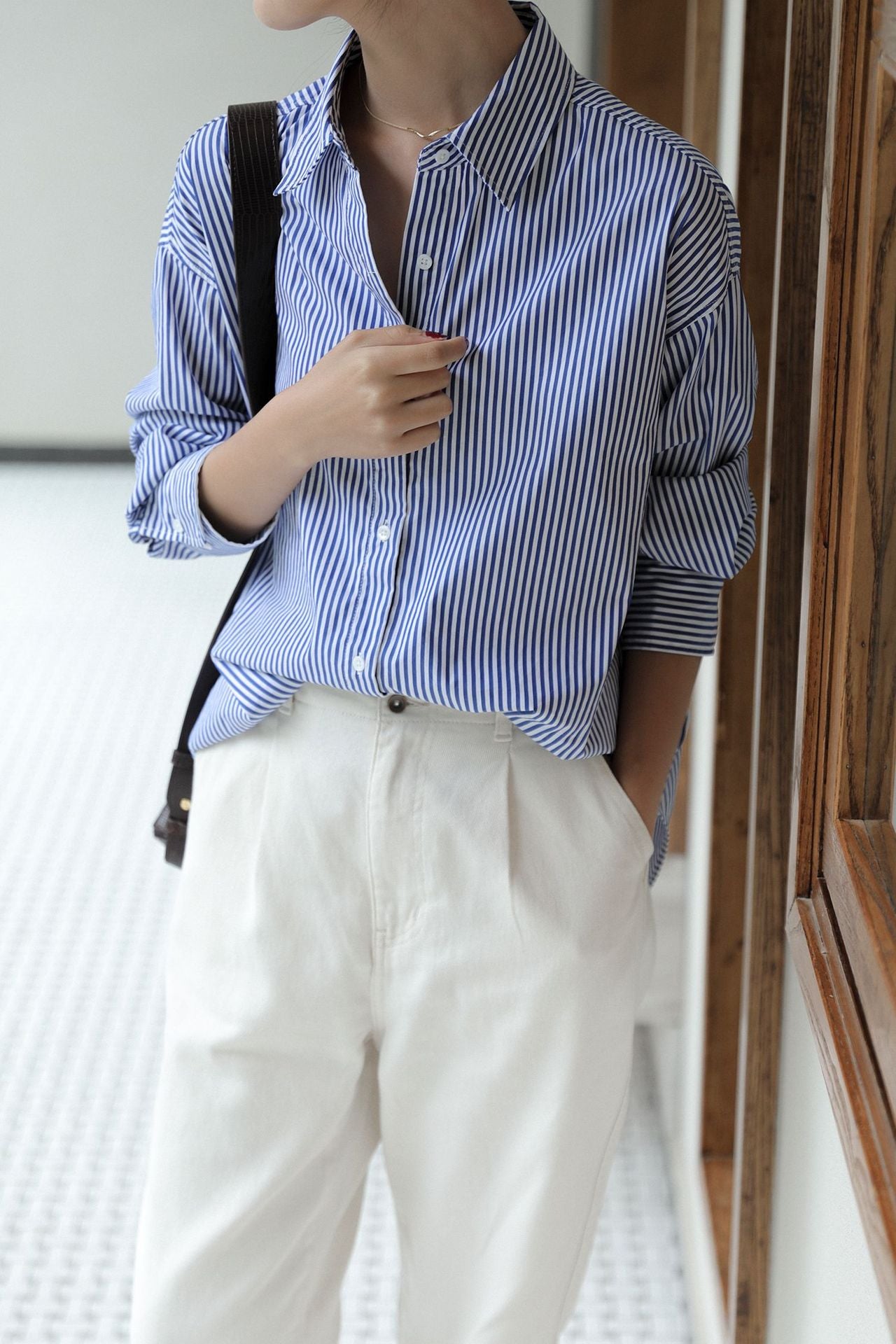韓国ファッション SELCA-ブルーストライプシャツ-2024ss-0064-028
