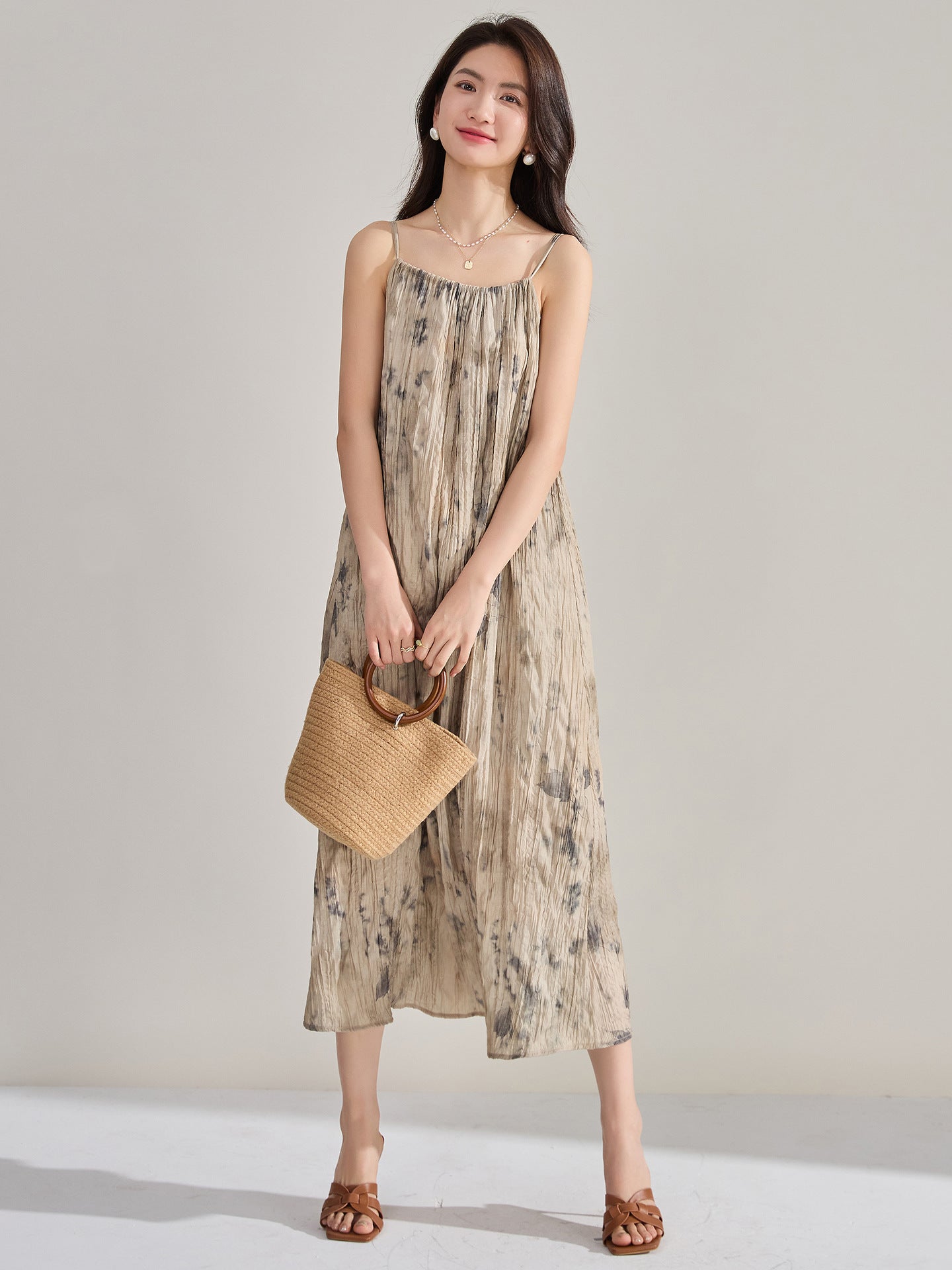 韓国ファッション SELCA-プリーツキャミドレス-2024ss-147-04