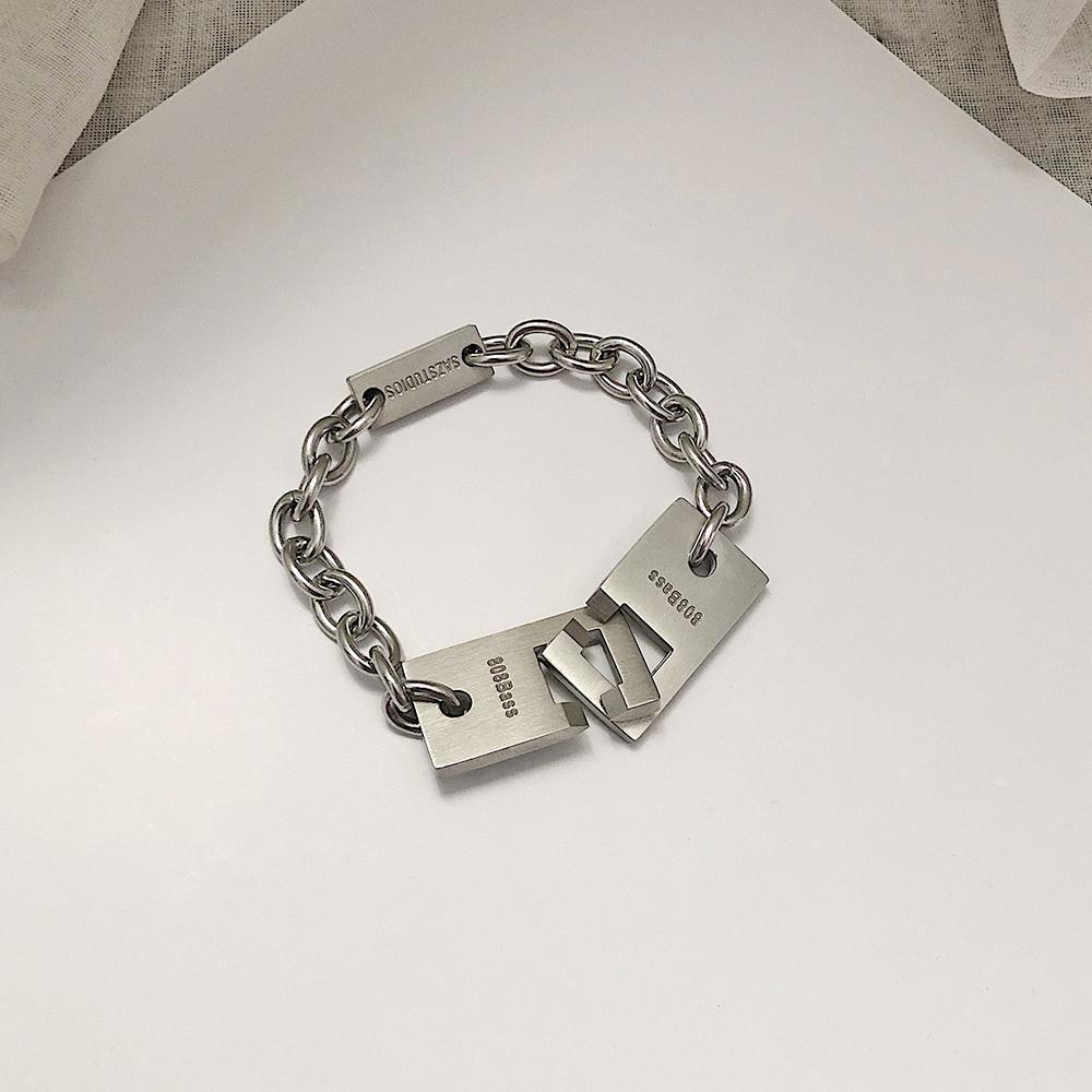 韓国ファッション SELCA-Lettering Cuban Chain Bracelet-mselca2023aw452-06