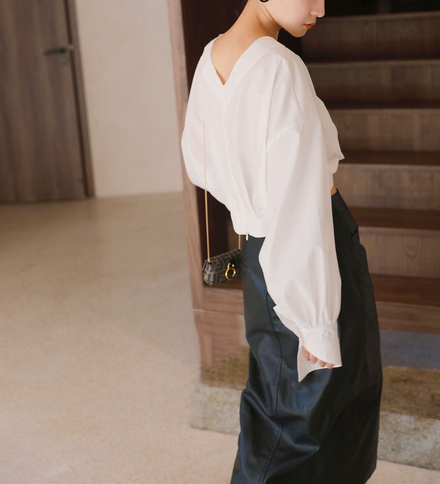 韓国ファッション SELCA-コットンデザインネックシャツ-2023ss-tp01-05
