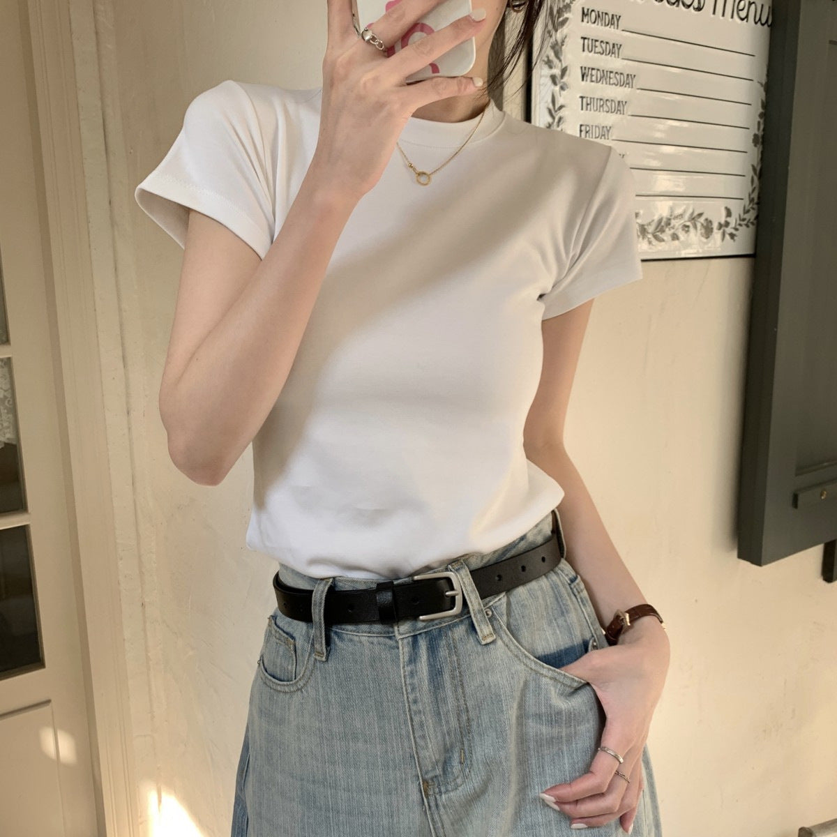 韓国ファッション SELCA-ハーフネックスリム半袖Tシャツ-2023ss-tp05-01-010
